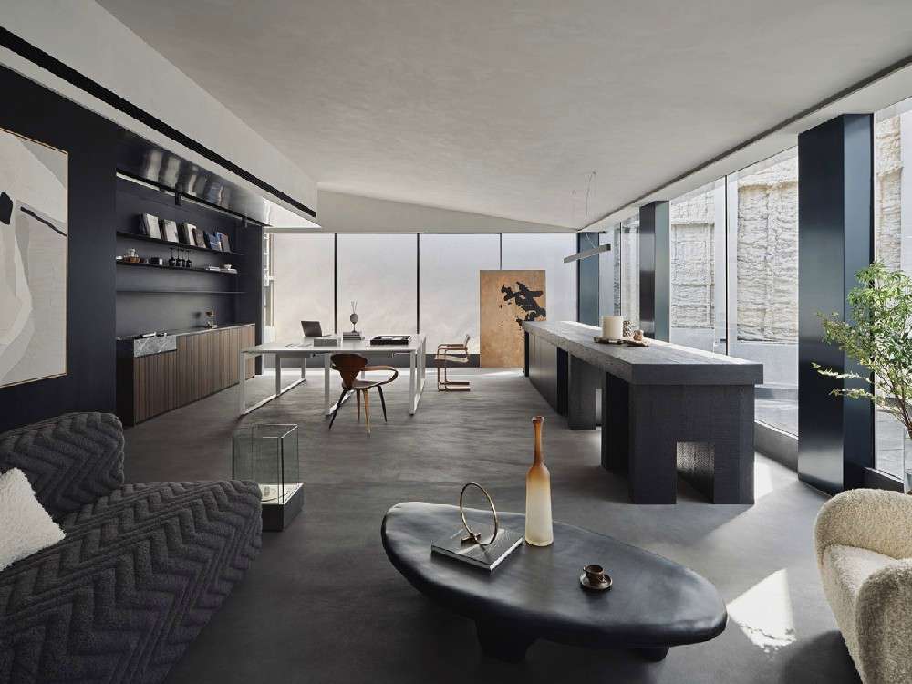 中適當?shù)靥幚砗每臻g的重疊辦公室空間設計