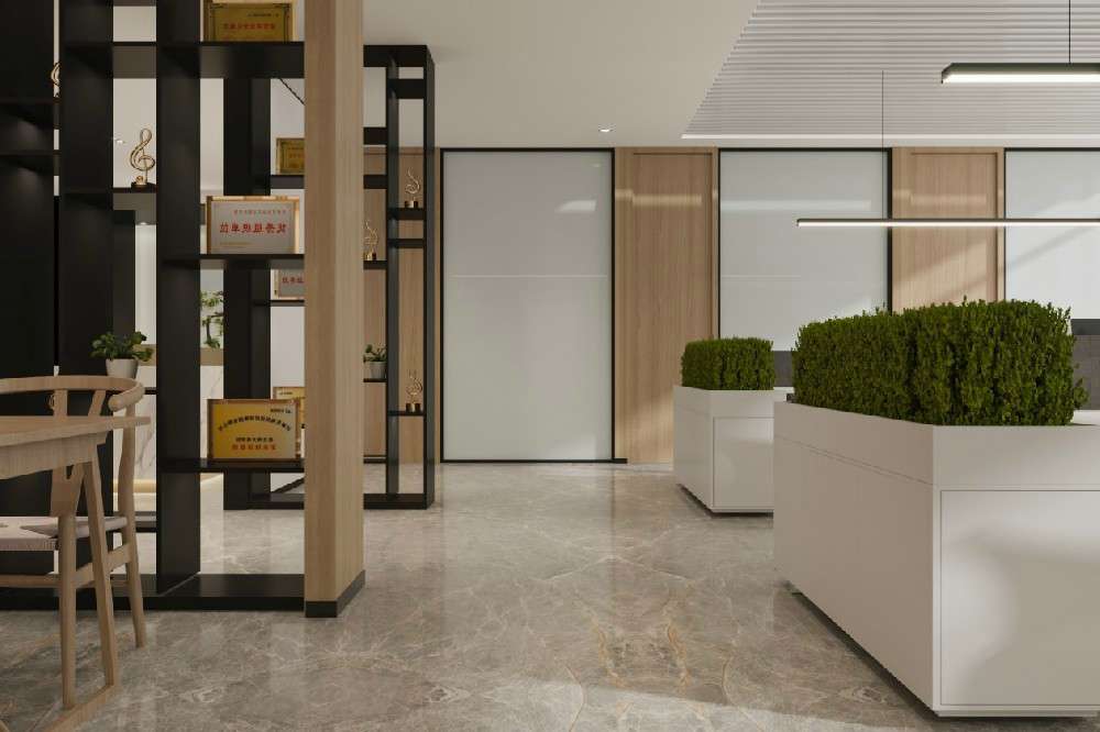 辦公室裝修頂界面的設(shè)計應(yīng)選用輕光反射和吸聲材料