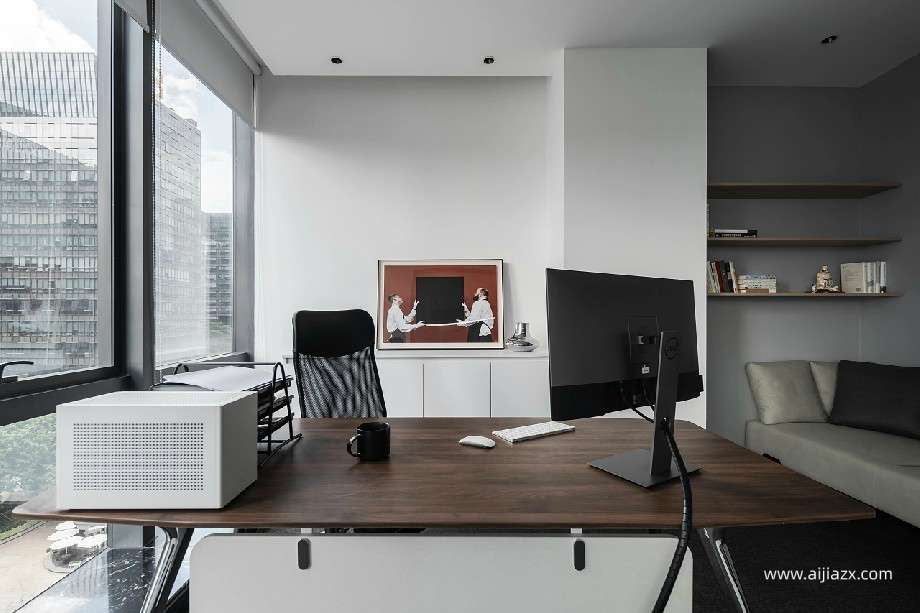 240平米辦公室裝修設(shè)計案例